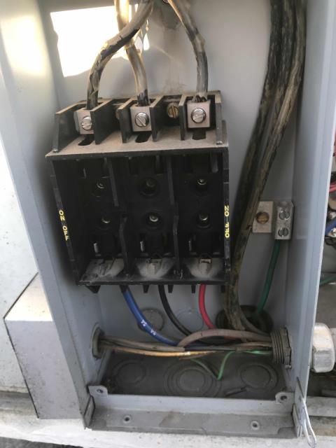 Fresno, CA - Dispatched a technician to an emergency request for a cash loan shop in Fresno, CA. Fire department had shut down the AC due to a burning smell. Checked on unit, turned back on at breaker. Tested all electrical, motors, belts and components. No residual smell of electrical burn, nor rubber burn from belts. Unit was operating normally, nothing damaged or shorted. No sign of burning smell from the AC, alerted site manager of status. Site will monitor smell issue, but currently HVAC is fine. Fresno, CA - Dispatched a technician to an emergency request for a cash loan shop in Fresno, CA. Fire department had shut down the AC due to a burning smell. Checked on unit, turned back on at breaker. Tested all electrical, motors, belts and components. No residual smell of electrical burn, nor rubber burn from belts. Unit was operating normally, nothing damaged or shorted. No sign of burning smell from the AC, alerted site manager of status. Site will monitor smell issue, but currently HVAC is fine.