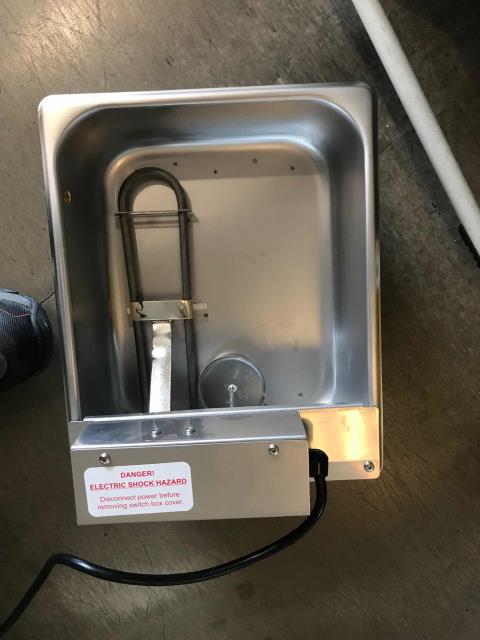 Dispatched our Manhattan Beach, CA, refrigeration technician back to a juice shop to complete approved repairs. The condensate pan heater had failed, and technician had to replace the heater. Cycled and tested drainage, walk-in cooler working normally again.