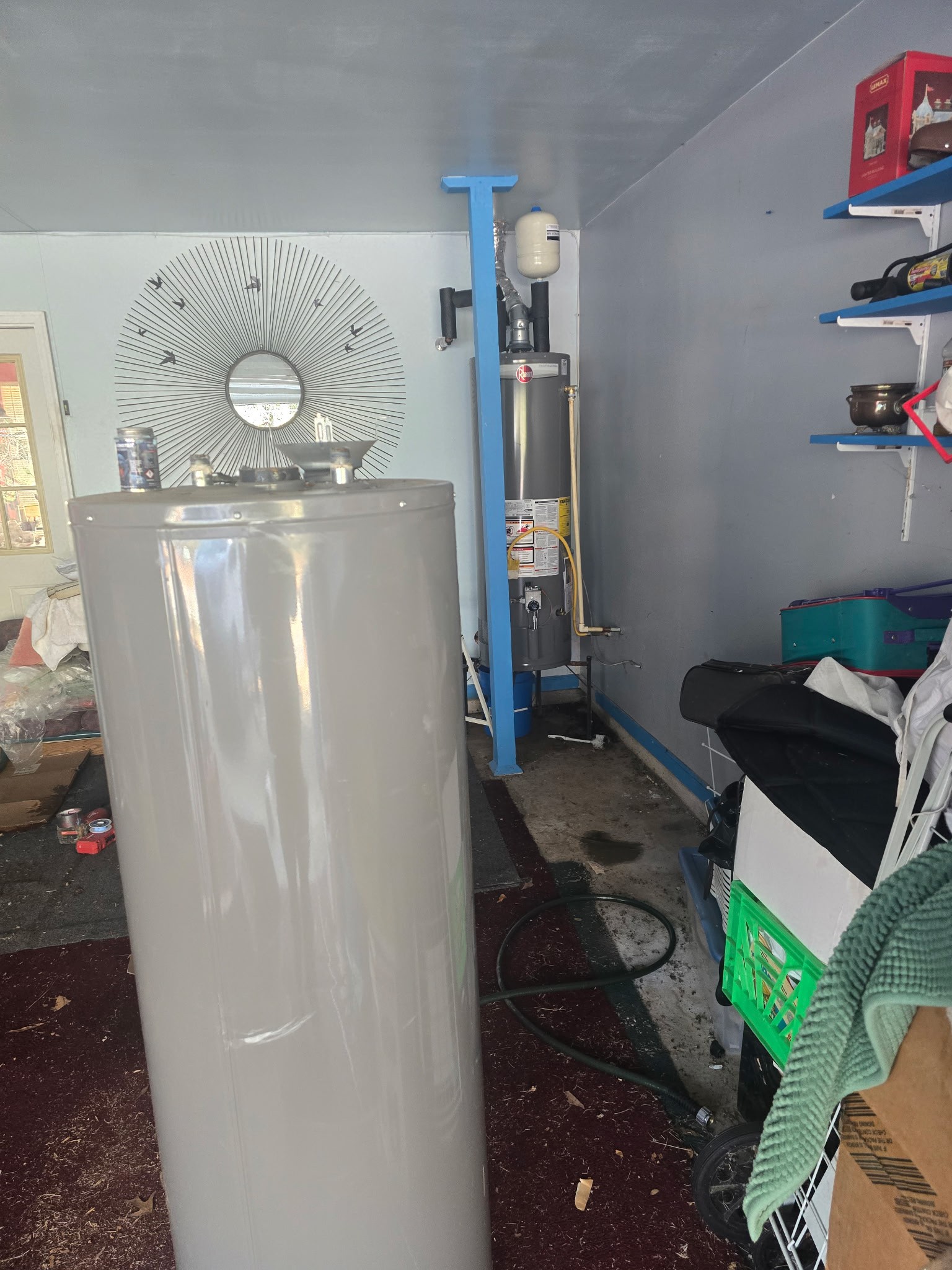 I successfully removed the existing leaking water heater and installed a new 40-gallon unit, ensuring optimal performance and safety. Additionally, I supplied and installed a new expansion tank to prevent pressure build-up and potential damage. All necessary piping and fittings were replaced to meet code compliance and ensure efficient operation. After installation, I conducted a thorough system startup and testing process, including turning on the water supply to verify proper function and confirm there were no leaks. The new water heater comes with a 7-year manufacturer’s warranty, providing peace of mind for future use.
