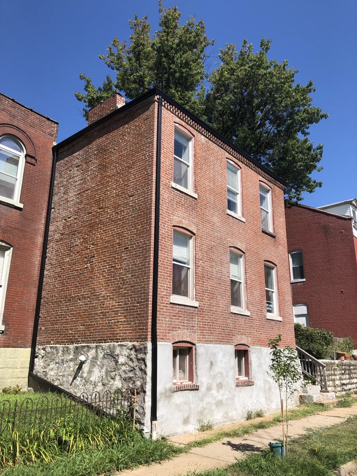 St. Louis, MO - Roof estimate and tuckpointing estimate St. Louis, MO - Roof estimate and tuckpointing estimate