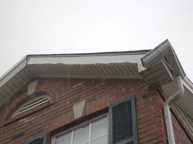 Ballwin, MO - Replacing some missing aluminum fascia wrap Ballwin, MO - Replacing some missing aluminum fascia wrap