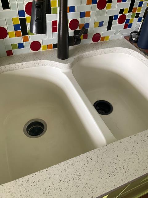 Snaking kitchen line.