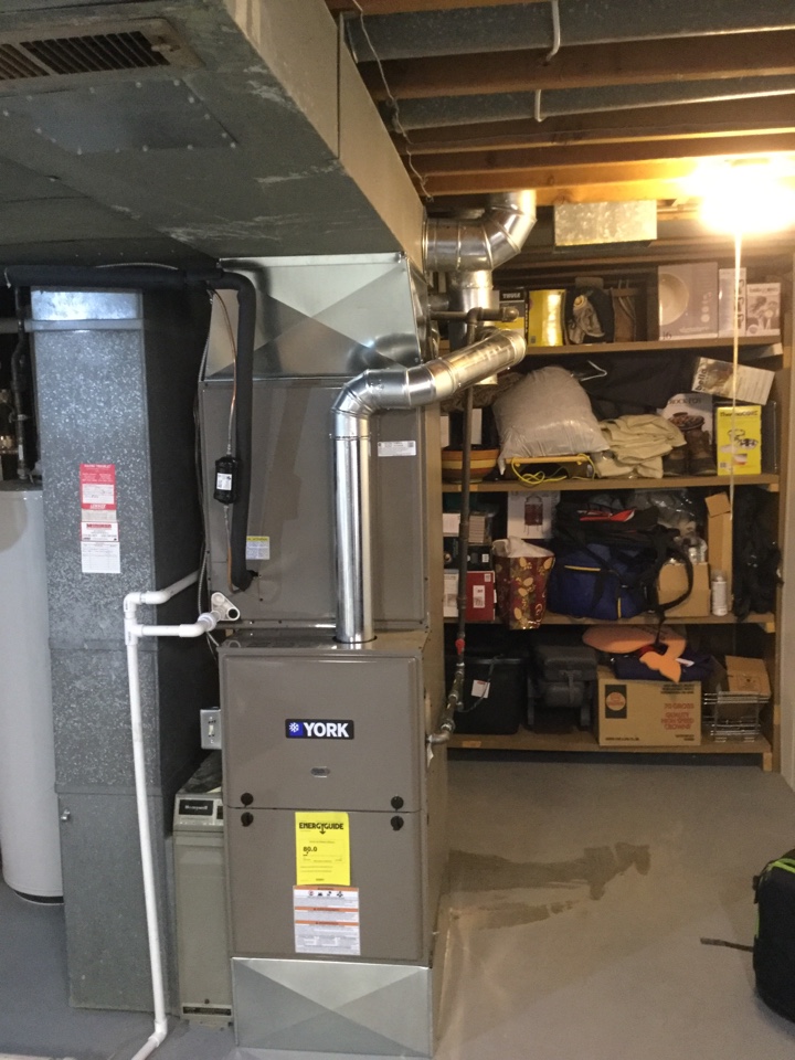 HVAC technician, heating, cooling, furnace installation, furnace replacement, air conditioner installation, air conditioner replacement, coil installation, coil replacement, Installation of York lx furnace, a/c, and matching coil.