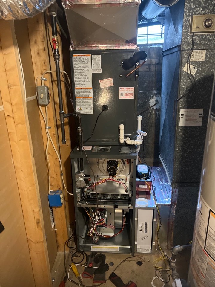 Goodman WeatherKing air conditioner heating & AC air conditioning system replacement installation University Park Maryland 20782