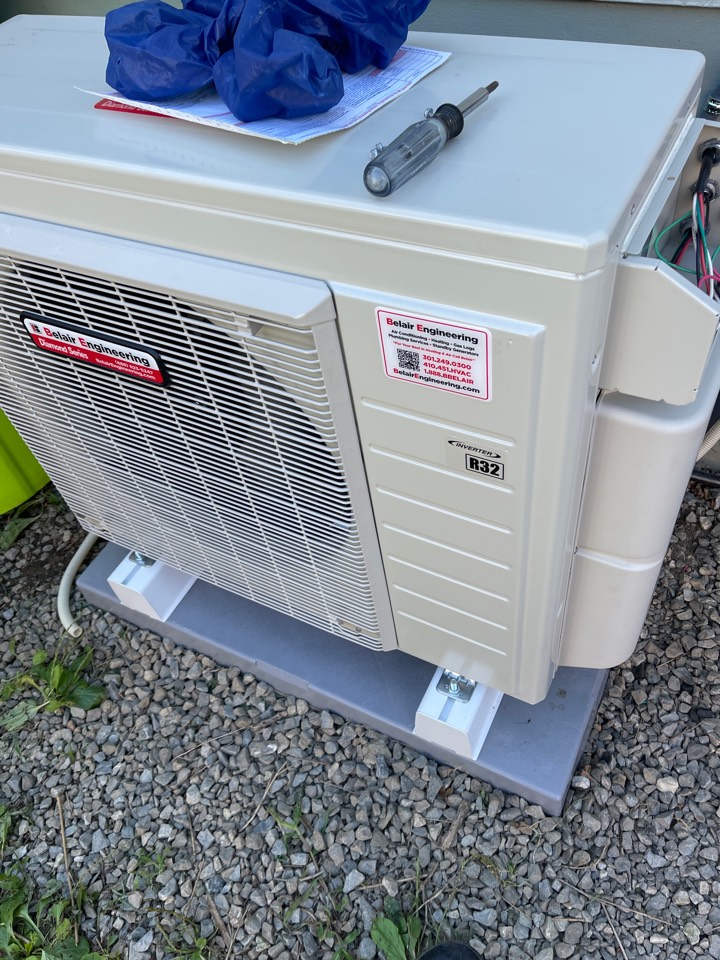 Mini split system repair 