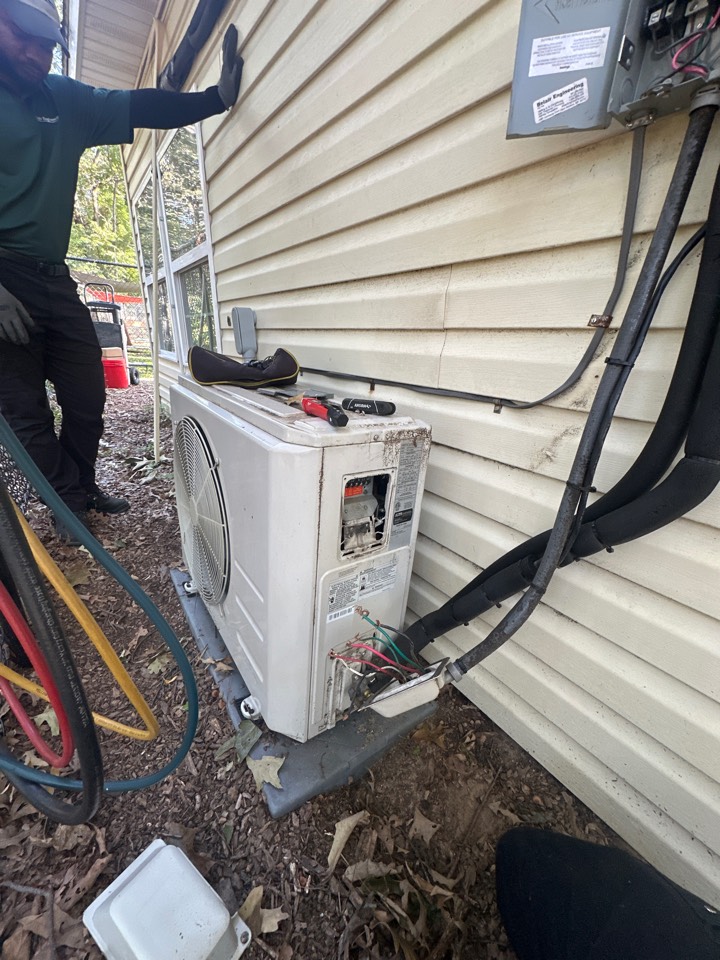 Mitsubishi Mr. Slim ductless mini split heat pump air conditioner AC & heating system installation Severn Maryland 21144