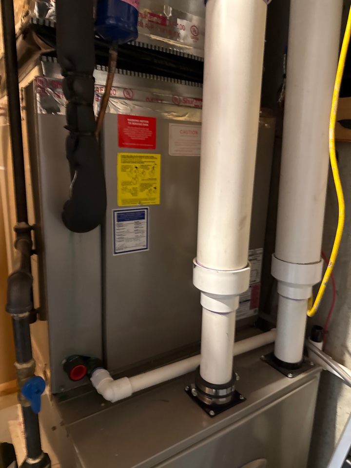 Annapolis, MD - Carrier Infinity 93 gas furnace heating & AC system repair service call Annapolis Maryland 21401
 
 Annapolis, MD - Carrier Infinity 93 gas furnace heating & AC system repair service call Annapolis Maryland 21401