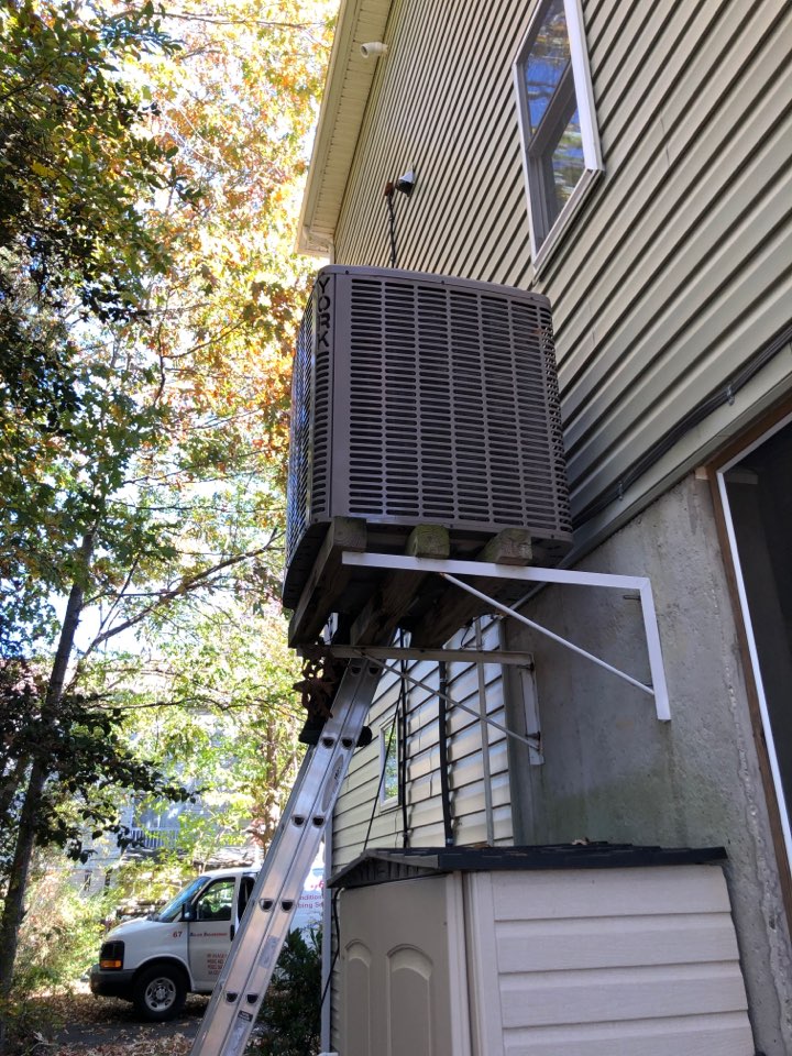 Trane American Standard heat pump furnace heating & AC system replacement installation Shady Side Maryland 20764