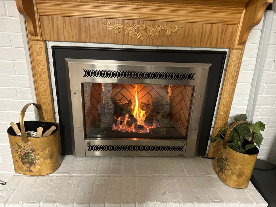 Gas fireplace insert & gas logs installation Accokeek Maryland 20607