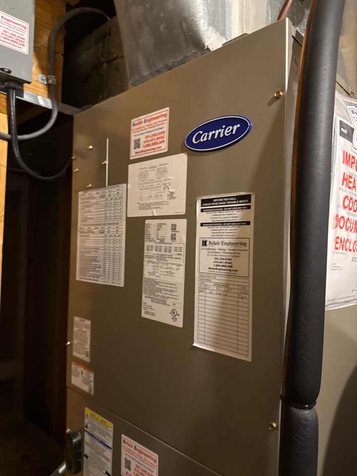 Carrier Comfortmaker heat pump furnace heating & AC system repair service call Chesapeake Beach Maryland 20732