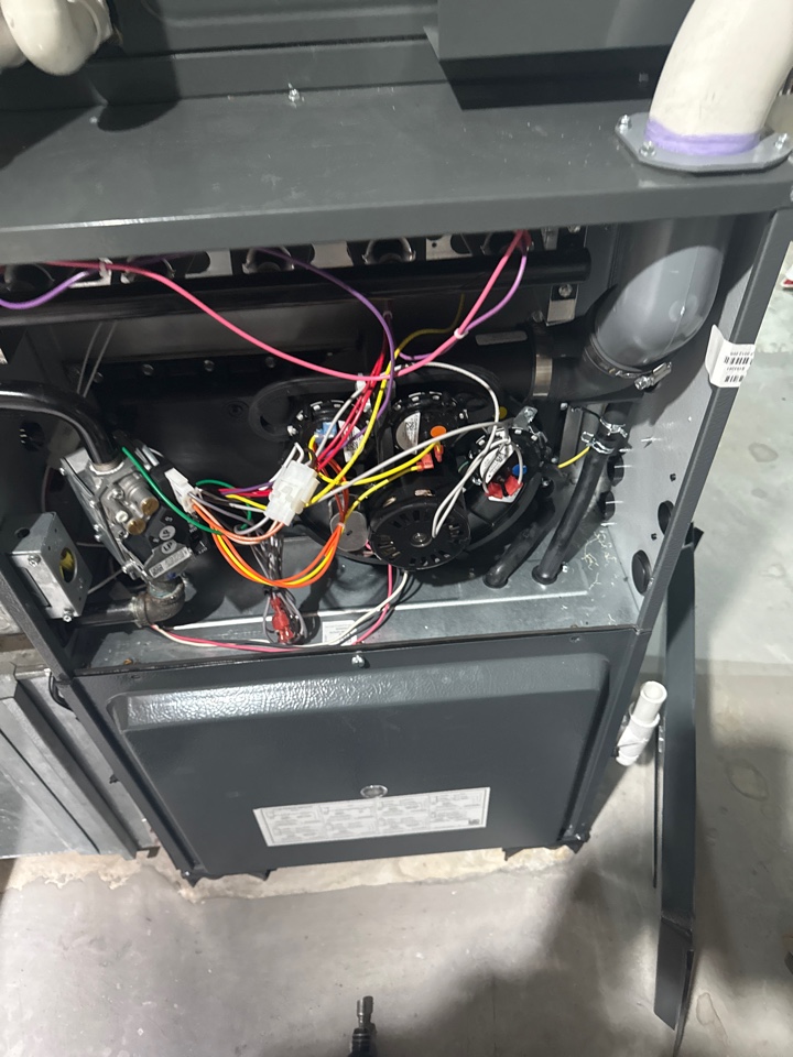 Goodman Daikin gas furnace heating & AC air conditioning system repair service call Chesapeake Beach Maryland 20732