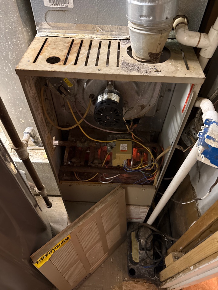Ducane Gibson gas furnace heating & AC air conditioning system replacement installation Oxon Hill Maryland 20745