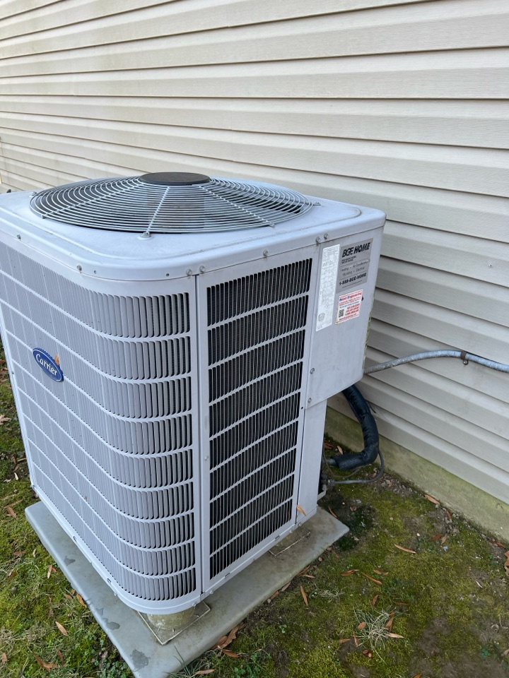 Carrier Comfortmaker heat pump furnace heating & AC air conditioning system replacement installation Shady Side Maryland 20764