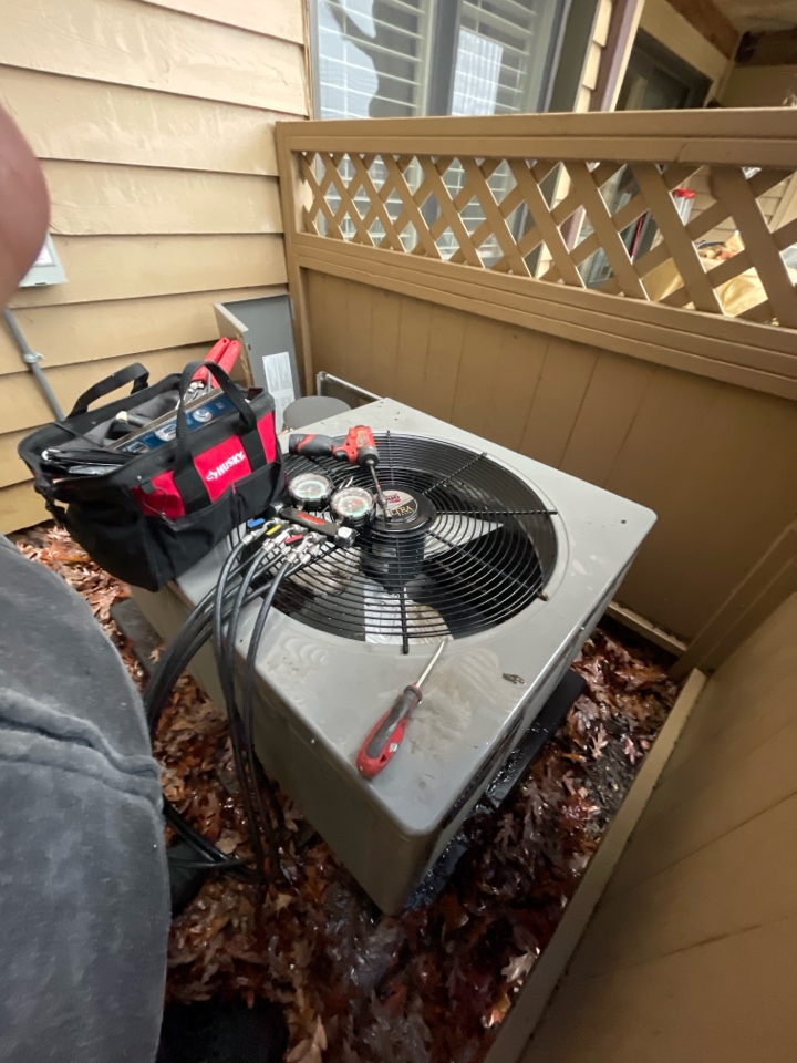 Ruud Rheem heat pump furnace heating & AC air conditioning system replacement installation Annapolis Maryland 21403
