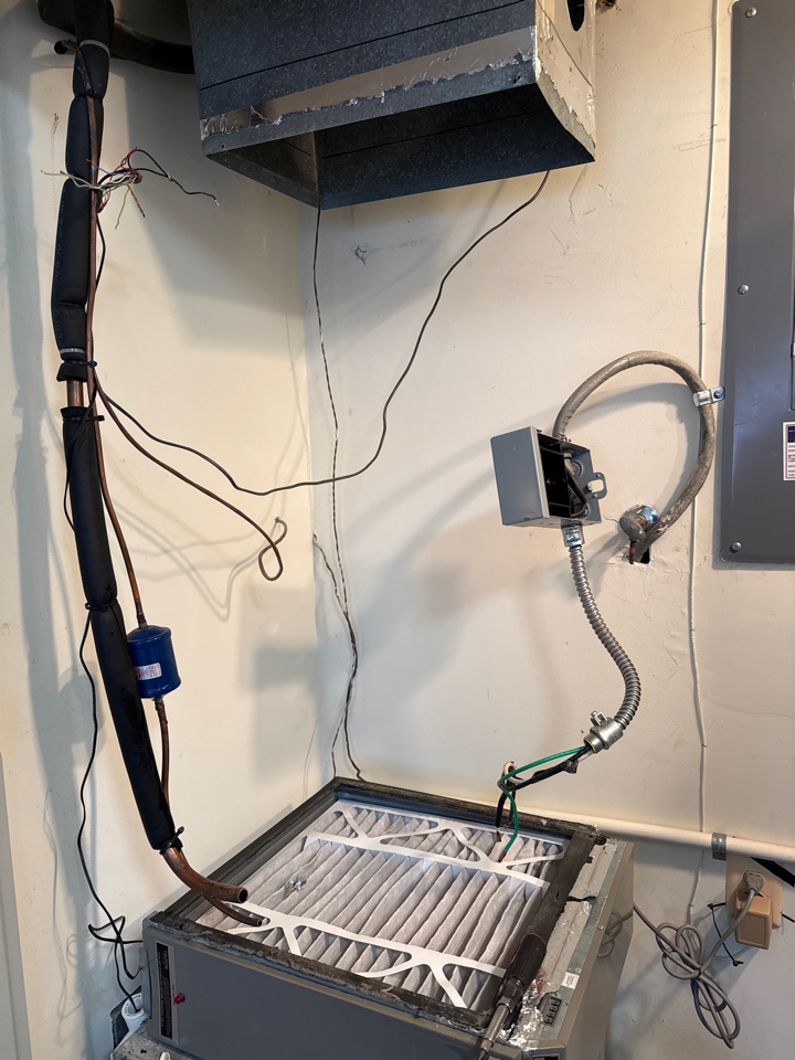 Trane American Standard heat pump furnace heating & AC air conditioning system replacement installation Annapolis Maryland 21403