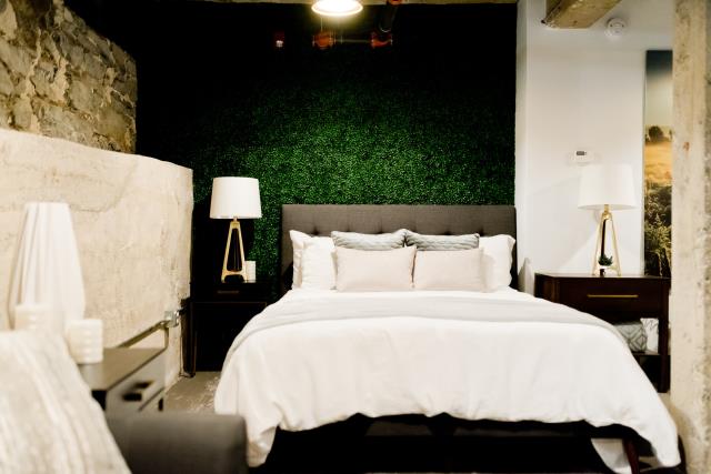 We Are The Largest Mattress Showroom In All of Florida Area. We Are The Largest Mattress Showroom In All of Florida Area.