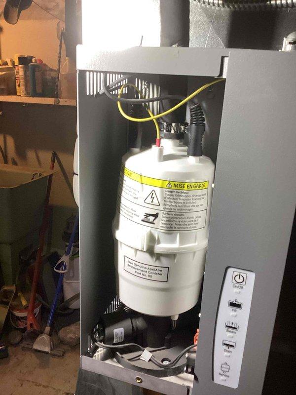 Performed annual heating maintenance on furnace with membership plan. Inspected humidifier system and verified proper operation of Aprilaire replacement canister. System operating correctly with no issues found; unit is ready for heating season with maintenance complete through 2025.