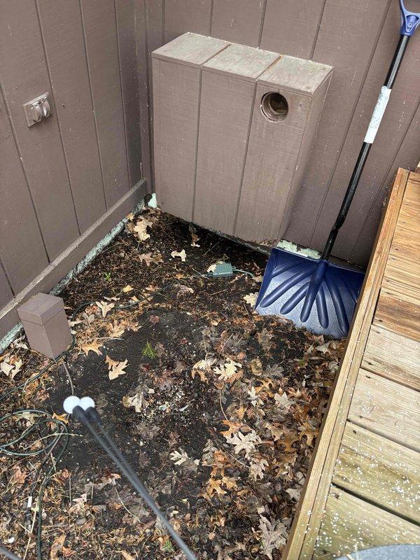 Performed comprehensive evaluation of non-operational 20+ year old HVAC system. Identified need for complete furnace and air conditioning replacement due to system failure and age. Documented existing setup including ductwork configuration, ventilation system, and exterior condenser location for proper replacement specification and installation planning.