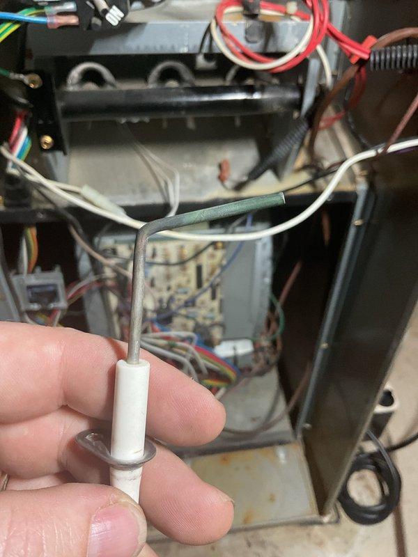 Performed annual furnace maintenance under Air Care Membership. Inspected and checked igniter component for proper operation. System is functioning correctly with no issues identified.