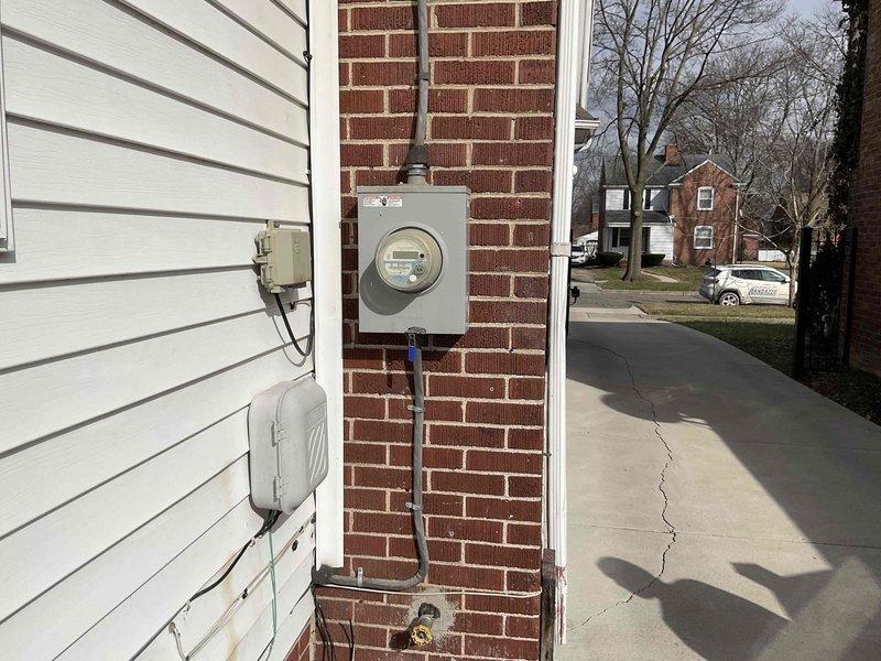 Conducted full system estimate on 18-year-old GMC HVAC unit for customer requiring immediate replacement. Inspection revealed significant interior corrosion and rust on the furnace base panel, indicating potential moisture damage or age deterioration. Visual assessment included documentation of electrical connections and utility placement for proper system sizing and installation planning.