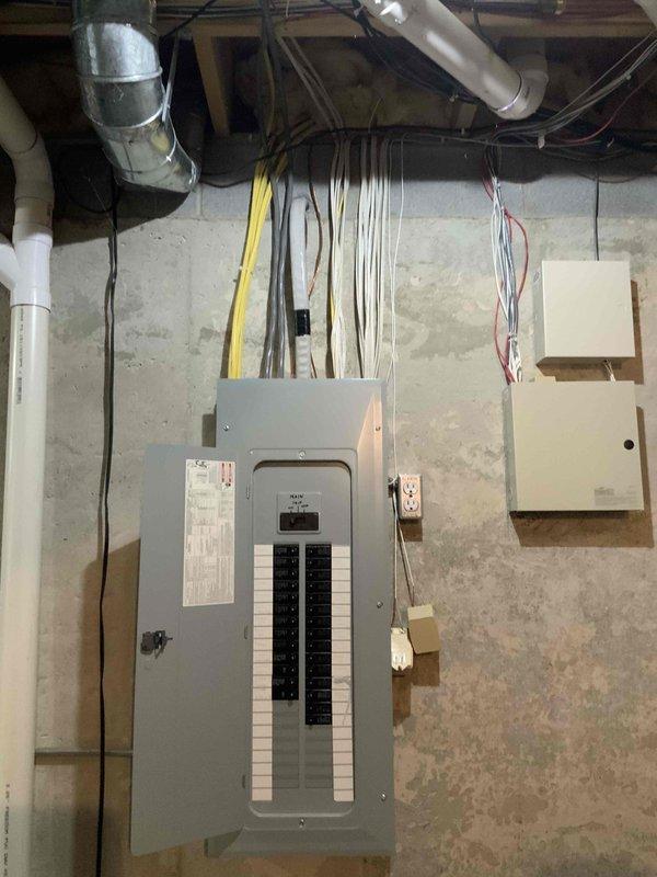 Completed free estimate for furnace and air conditioner replacement under promotional offer. Inspected existing 12-year-old furnace and 22-year-old AC system. Evaluated electrical panel capacity, existing ductwork configuration, and current installation layout to determine replacement requirements.