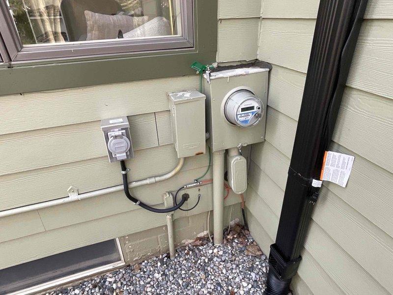 Provided estimate for replacement of 17-year-old non-functional AC system and gas furnace located in basement. Inspected existing equipment, including utility connections and exterior condenser placement, to determine appropriate replacement options.