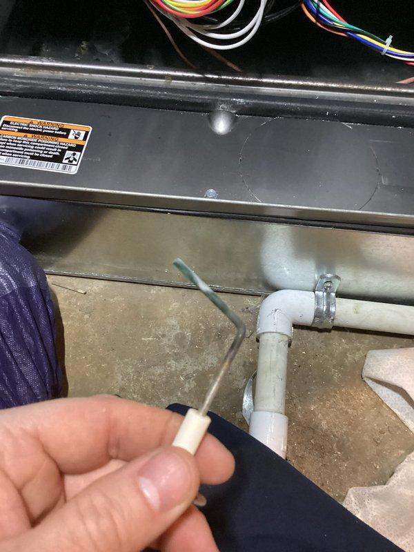 Performed annual furnace maintenance on a functioning system as requested. Inspected plumbing connections, checked valve functionality, and examined electrical wiring for proper connections. Noted minor oxidation on copper pipes with some evidence of previous water damage near the wall mounting but confirmed all components are currently in operational condition.