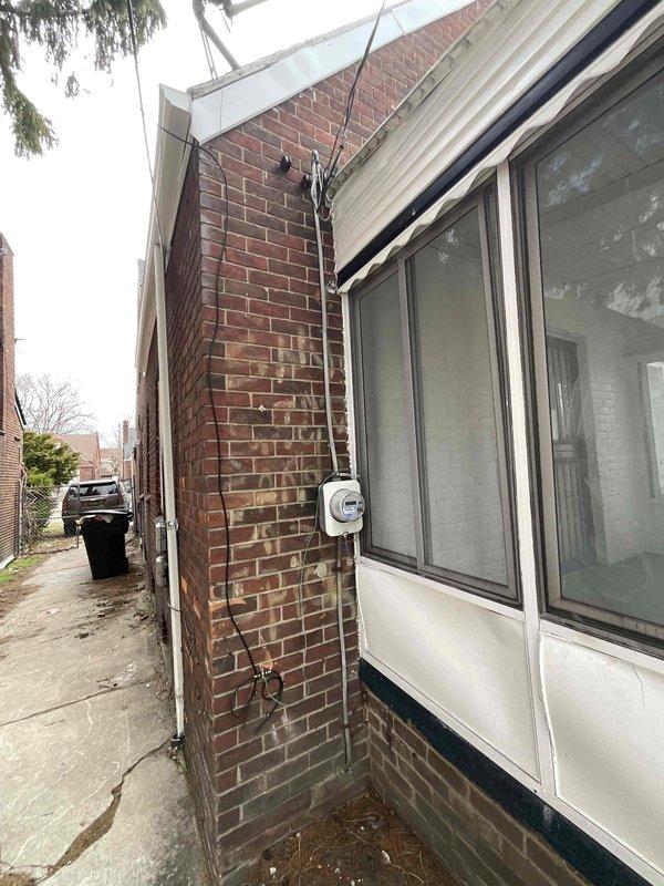Conducted site assessment for air conditioning system installation in residential property currently without cooling equipment. Evaluated basement location for indoor unit placement and exterior areas for condenser positioning. Documented existing natural gas furnace infrastructure and electrical service accessibility to determine compatibility requirements for new AC system integration.