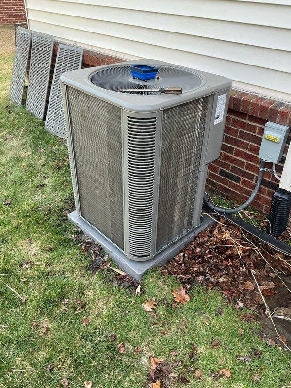 Performed routine Air Care Maintenance on residential air conditioning system. Inspected outdoor condensing unit, cleaned condenser coils, checked refrigerant levels, verified electrical connections at disconnect box, and tested system operation. Unit operating within normal parameters with no issues identified.
