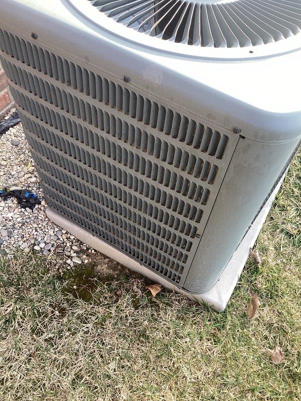 Completed annual cooling maintenance on outdoor condensing unit. Performed comprehensive inspection of condenser coils, fan assembly, and electrical components. Unit found in operational condition with normal wear consistent with outdoor exposure. Documented equipment condition with photos for service records.