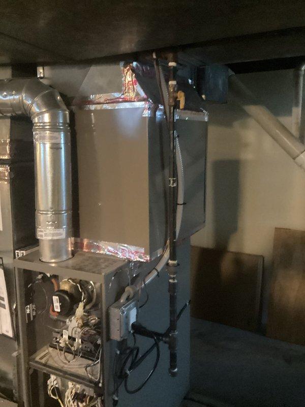 Performed comprehensive annual heating and cooling maintenance inspection on residential air handler unit for city certification compliance. Conducted thorough system evaluation including inspection of ductwork connections, refrigerant lines, electrical components, and all mechanical connections. Unit found to be in proper working condition with all components functioning within manufacturer specifications and meeting municipal code requirements.