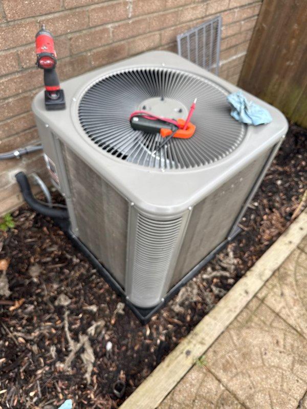 Completed annual cooling maintenance on residential air conditioning system. Performed comprehensive inspection of outdoor condensing unit, checked refrigerant lines and connections, verified proper operation of condenser fan motor, and cleaned unit components as needed. All equipment operating within normal parameters upon completion.