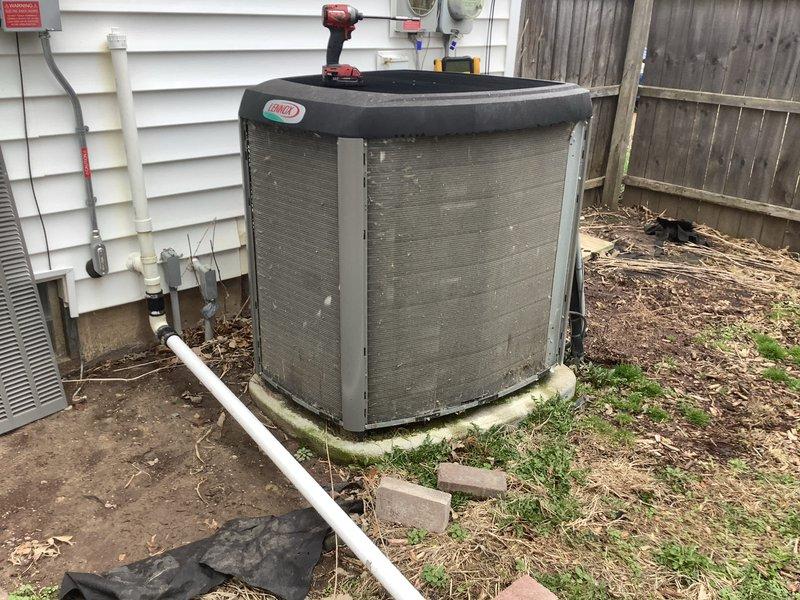 Completed annual cooling maintenance on residential split system. Inspected evaporator coil and condenser unit, replaced air filter and evaporator pad, and confirmed system operational. Customer opted to purchase refrigerant service agreement for upcoming maintenance visits.
