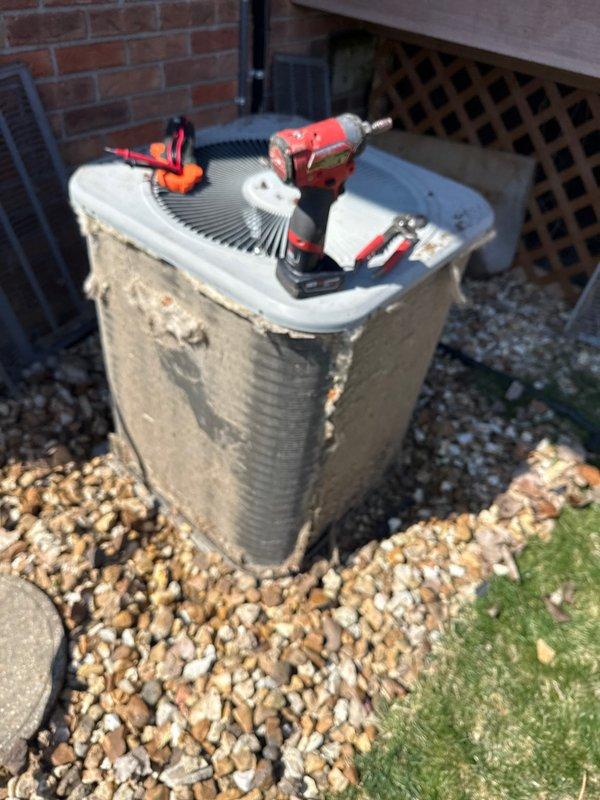 Completed annual cooling maintenance on residential air conditioning system. Inspected outdoor condenser unit, replaced air filter, and checked all operational components. Reminded customer to schedule fall heating maintenance appointment.