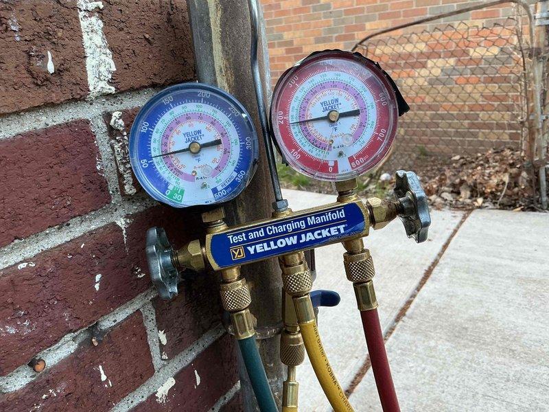 Completed annual furnace maintenance and tune-up on residential HVAC system. Performed comprehensive inspection of blower motor assembly, control board, electrical connections, and refrigerant lines. All components found operating within normal parameters with no issues identified; system confirmed functioning properly prior to service call.