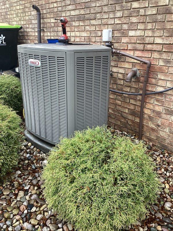 Completed scheduled Air Care Maintenance on Lennox outdoor condensing unit. Performed comprehensive system inspection, tested electrical connections, verified refrigerant pressures, and cleaned condenser coil. Unit operating within manufacturer specifications with all components functioning properly.