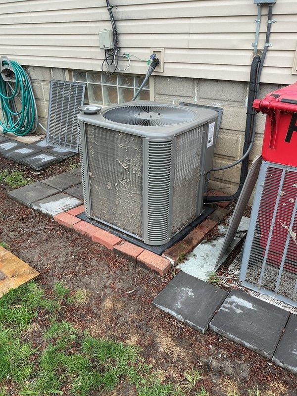 Completed annual preventative maintenance on residential air conditioning system. Performed comprehensive inspection of outdoor condenser unit, verified proper operation of all components, and documented equipment condition with photos. System found to be operating within normal parameters with no immediate service needs identified.