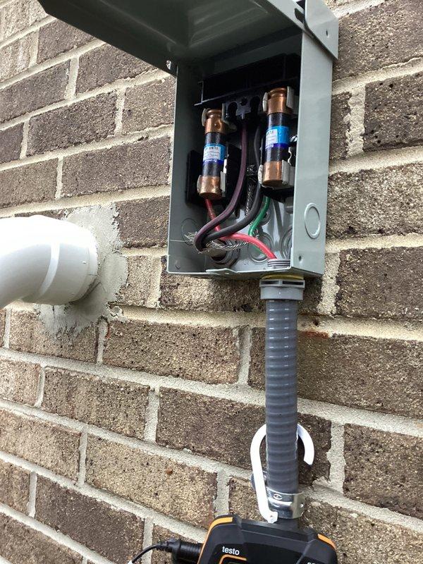 Completed routine Air Care Maintenance on residential air conditioning system. Performed comprehensive inspection of outdoor condensing unit, electrical disconnect components, and refrigerant line connections. All fuses, wiring, and electrical connections were found in proper working condition with no deficiencies noted. Unit operating within normal parameters with no service interventions required at this time.