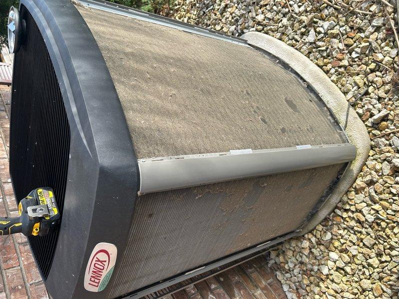 Completed annual cooling maintenance on rooftop-mounted Lennox HVAC unit. Performed standard ACM inspection, verified system operation, and documented equipment condition with photographs showing normal wear and dust accumulation on outdoor components.