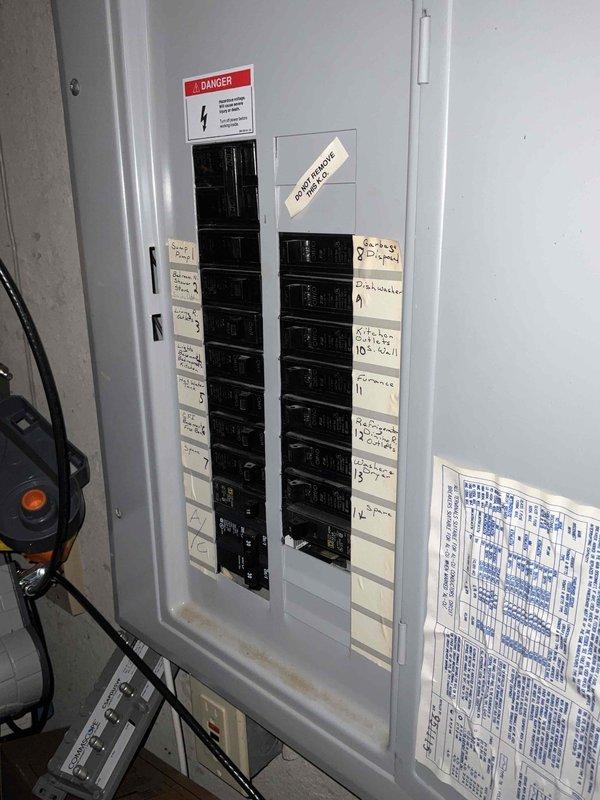 Provided estimate for replacement of non-operational 13-year-old outdoor air conditioning condenser unit. Assessed existing installation including electrical disconnect, circuit breaker configuration, and refrigerant line connections to determine replacement specifications and scope of work.