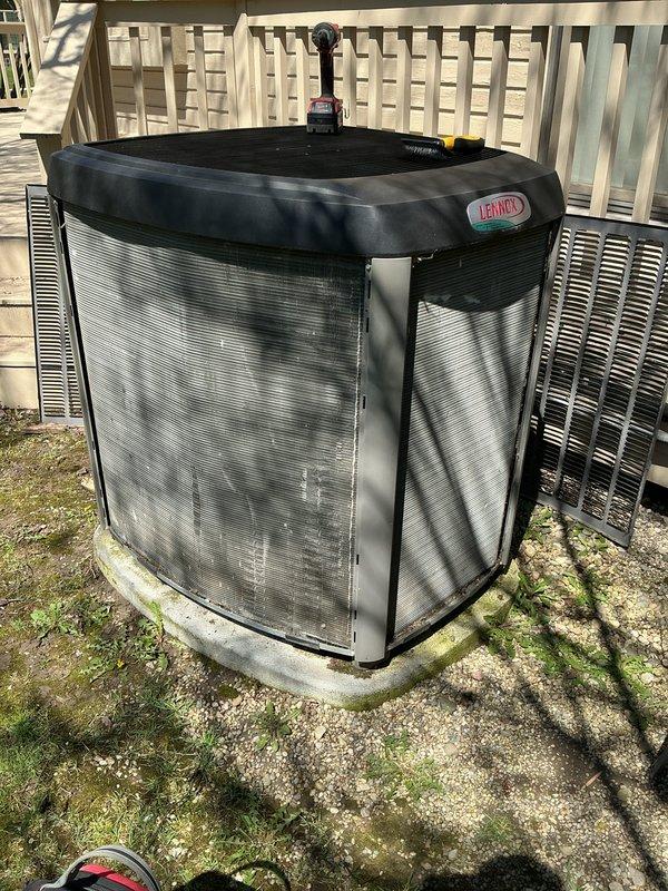 Completed annual cooling maintenance on residential Lennox air conditioning system. Replaced air filter and performed comprehensive system inspection of outdoor condenser unit. Recommended return visit for refrigerant evaluation based on system performance assessment.
