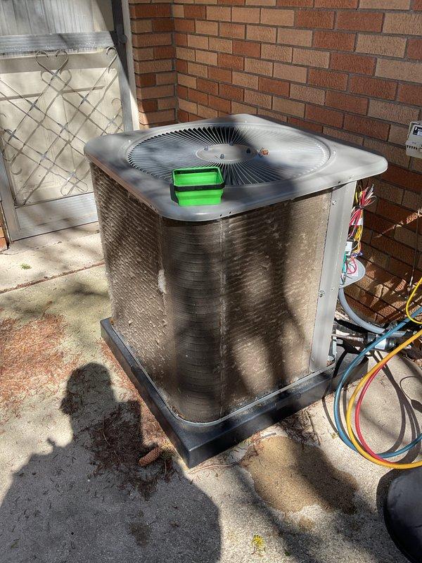 Completed routine Air Care Maintenance on residential air conditioning system. Performed comprehensive inspection of outdoor condenser unit, tested system operation and electrical components using diagnostic equipment, and verified proper refrigerant levels and pressures. Unit found operating within normal parameters with no immediate service needs identified.