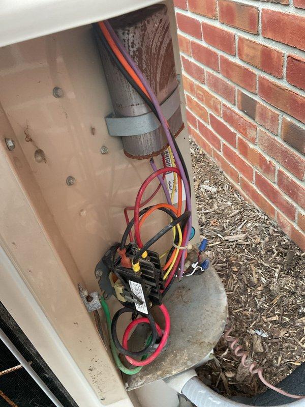 Completed annual cooling maintenance on rooftop zone (RZ) system. Inspected electrical connections, contactor, and capacitor—all wiring secure with proper terminations. Observed significant deterioration of refrigerant line insulation requiring future attention. Verified condensate drain line operational. Unit operating within normal parameters. No filters required per maintenance schedule.