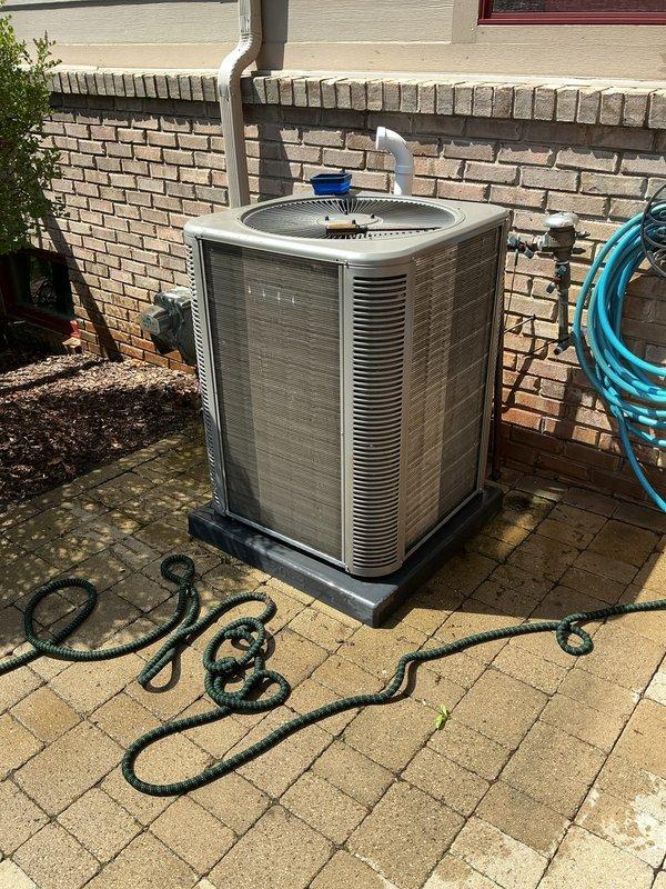 Completed routine maintenance on residential air conditioning system. Replaced air filter and evaporator pad as needed, inspected outdoor condenser unit for proper operation, and verified all components functioning correctly.