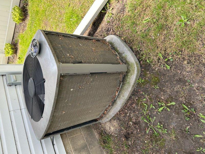 Completed annual preventive maintenance on residential split system air conditioning unit. Performed comprehensive inspection of outdoor condenser unit including verification of refrigerant pressures using manifold gauge set, visual assessment of condenser coil condition, fan motor operation check, and electrical connection inspection. Unit found operating within normal parameters with no immediate service needs identified.