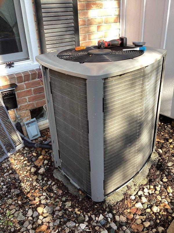 Completed annual preventative maintenance on residential air conditioning system. Performed comprehensive inspection of outdoor condenser unit, verified proper operation of compressor and fan motor, checked refrigerant levels, and cleaned condenser coils. Unit operating within normal parameters with no immediate service needs identified.