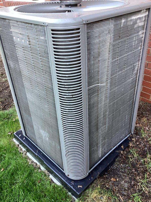 Completed annual preventive maintenance on residential air conditioning system. Connected manifold gauge set to measure refrigerant pressures and verify system performance. Unit operational with no immediate issues identified during inspection.