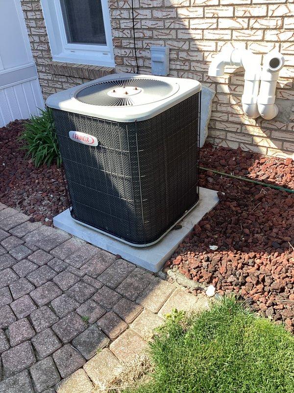 Completed routine air conditioner start-up maintenance on residential outdoor condensing unit. Performed comprehensive AC tune-up including system inspection, cleaning of condenser coils, verification of refrigerant levels, testing of electrical components and contactors, and installation of new air filter per customer request. Unit operational and ready for cooling season.