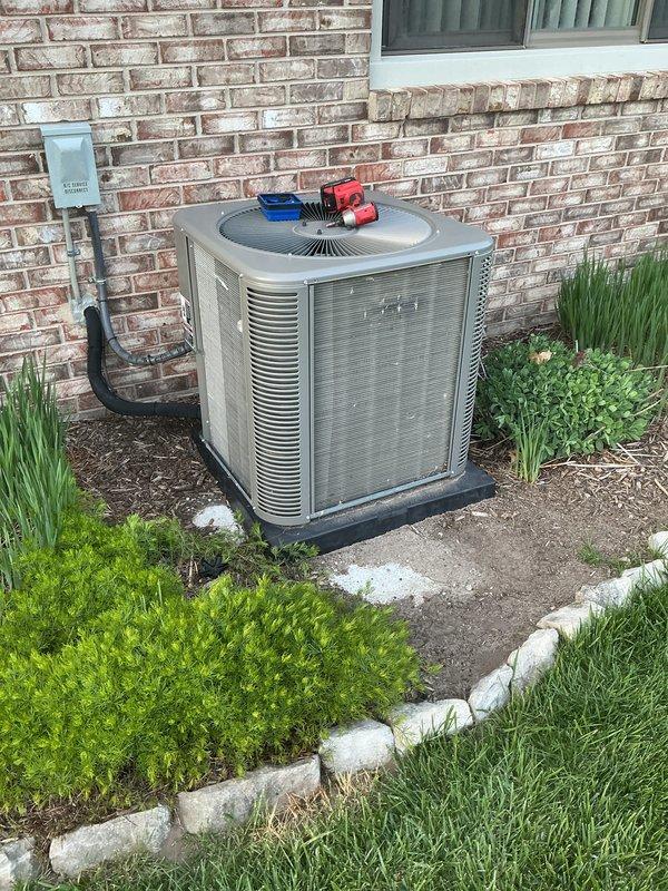 Performed annual preventive maintenance on residential split system air conditioning unit. Conducted comprehensive system diagnostics using refrigerant manifold gauges, recording operating pressures of 108 PSIG on low side and 258 PSIG on high side with R-410A refrigerant. Measured and documented system performance parameters including superheat at 100°F, subcooling at 358°F, and airflow at 137 CFM to verify proper operation. Inspected outdoor condenser unit, confirmed proper fan operation, and verified electrical connections at disconnect box. Unit operating within normal parameters with no deficiencies noted.