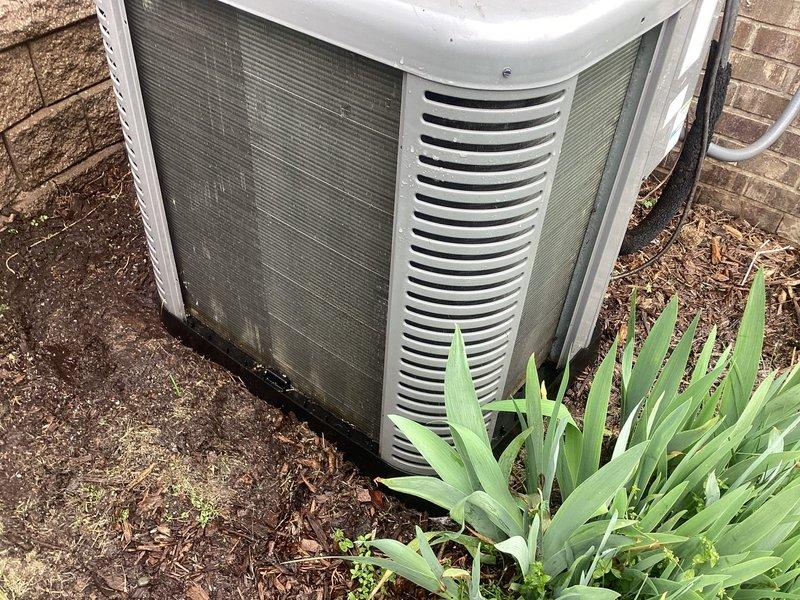Completed scheduled air conditioning maintenance on multiple outdoor condenser units. Performed comprehensive system inspection, verified proper operation of all equipment, and documented unit conditions with photographic records. All units operational with no immediate service needs identified.
